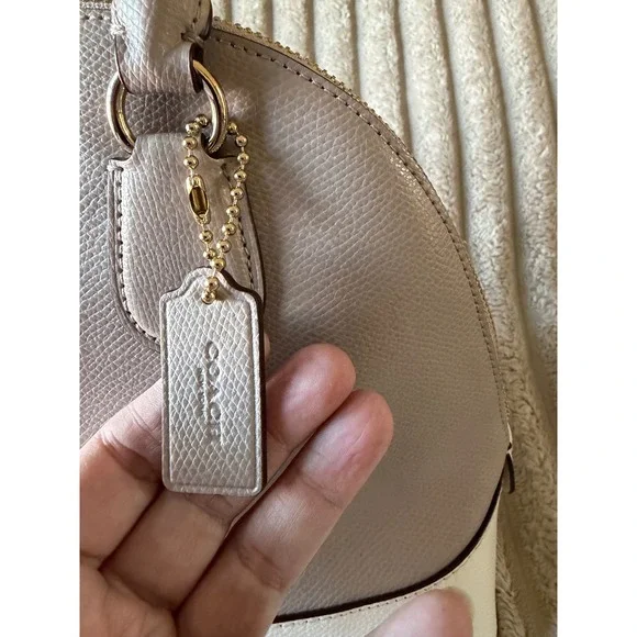 Coach Bicolor Crossgrain Leather Cora Dome Satchel Taupe Cream Handbag - Picture 3 of 13